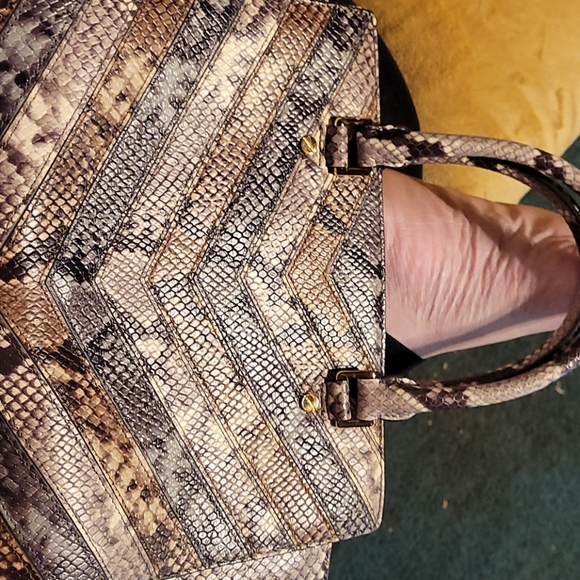 Snake skin Michael Kors purse with 9west wallet - Picture 2 of 6